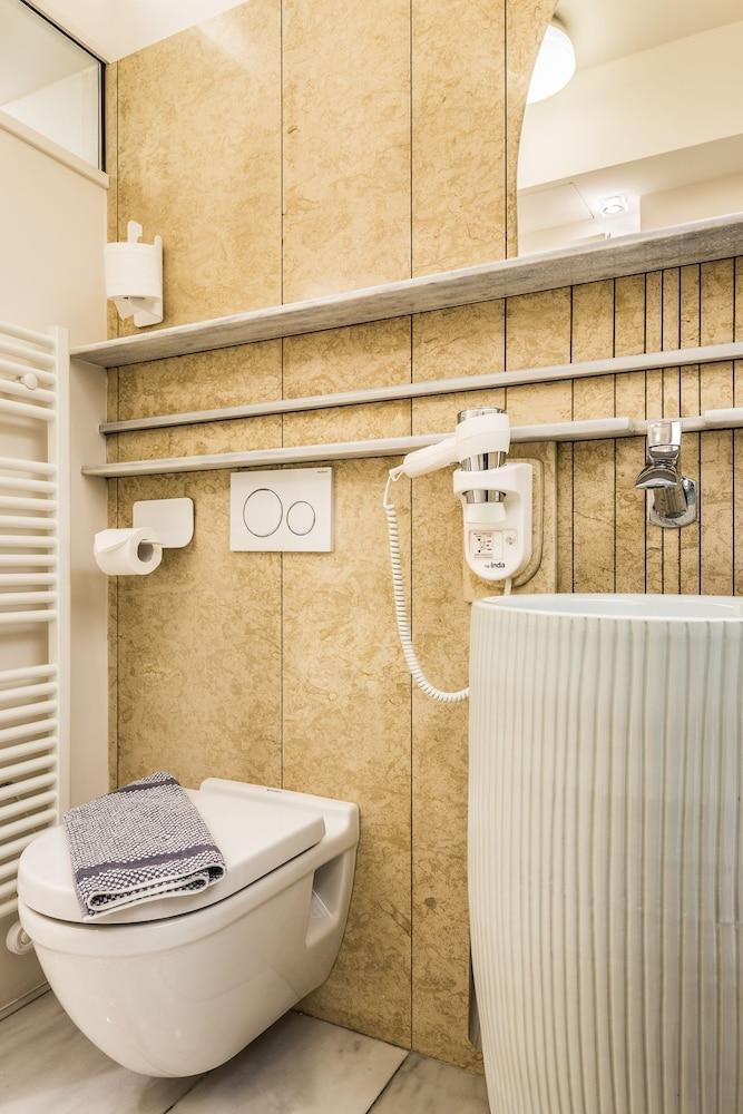 In The Heart Of Athens Apartment Luaran gambar